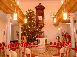 Ev. Kirche Wenkheim - innen Weihnachtsliedersingen