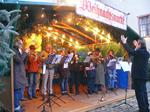 Posaunenchöre von Wenkheim und TBB auf dem Weihnachtsmarkt. (640x480, 71,7 kilobytes)